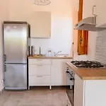 Carmela 1 سيراكوزا