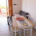Carmela 1 سيراكوزا